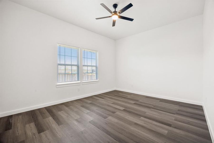Spacious, unfurnished interior of a new home in , Dallas (Image 18).