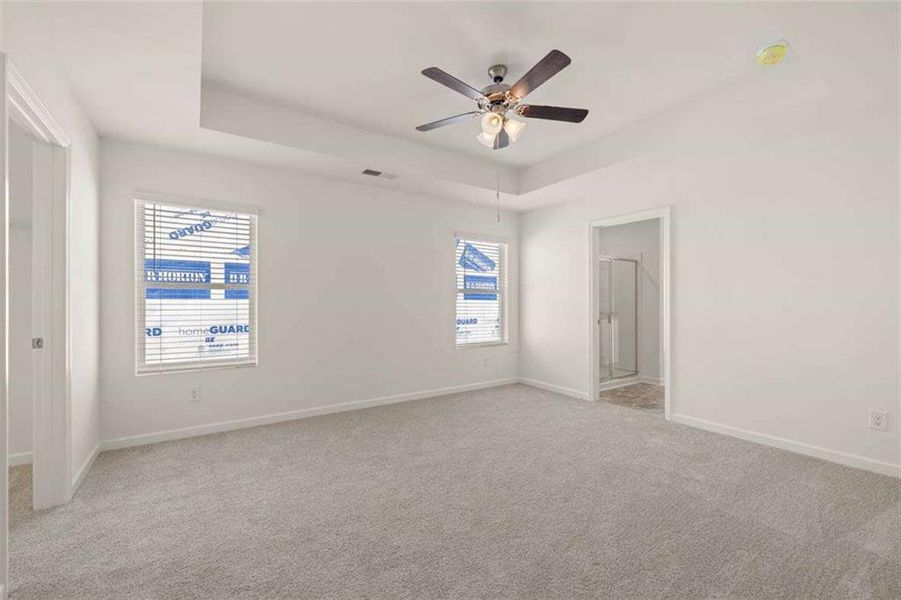 Spacious, unfurnished interior of a new home in Shoal Creek, Hampton (Image 13).