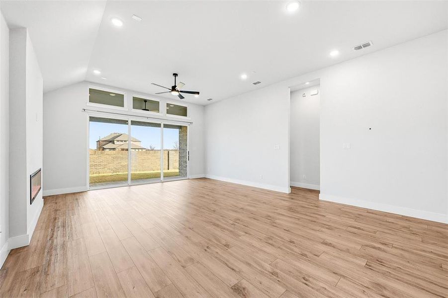 Spacious, unfurnished interior of a new home in , Little Elm (Image 18).
