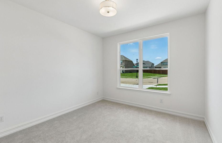 Spacious, unfurnished interior of a new home in Wellington, Fort Worth (Image 14).
