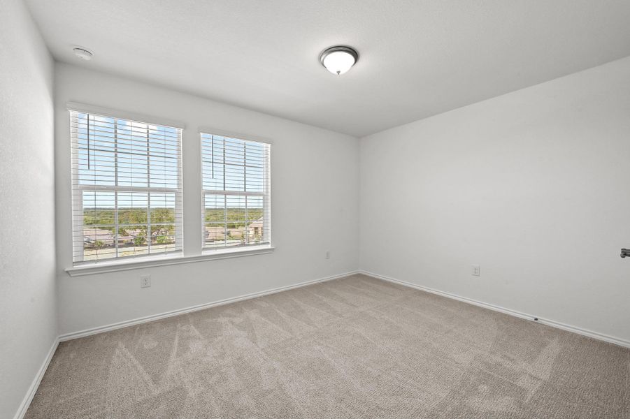 Spacious, unfurnished interior of a new home in Creekside at Estancia, Austin (Image 20). Spacious, unfurnished interior of a new home in Creekside at Estancia, Austin (Image 20).