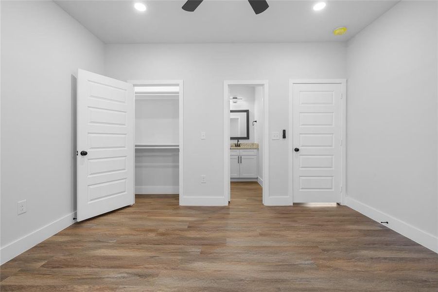 Spacious, unfurnished interior of a new home in , Mabank (Image 17). Spacious, unfurnished interior of a new home in , Mabank (Image 17).