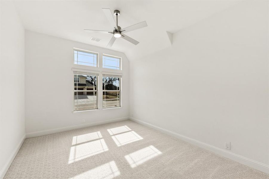 Spacious, unfurnished interior of a new home in Rockwood, Mansfield (Image 21).