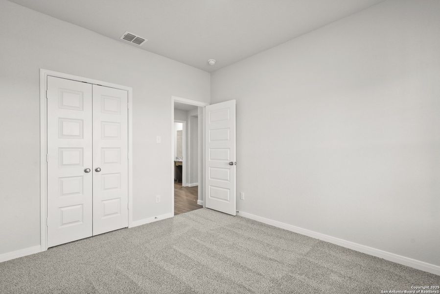 Spacious, unfurnished interior of a new home in Swenson Heights, Seguin (Image 15). Spacious, unfurnished interior of a new home in Swenson Heights, Seguin (Image 15).