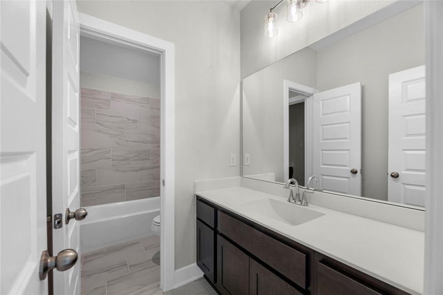 Furnished interior view inside a new home in Grange - 55', Katy (Image 10). Furnished interior view inside a new home in Grange - 55', Katy (Image 10).