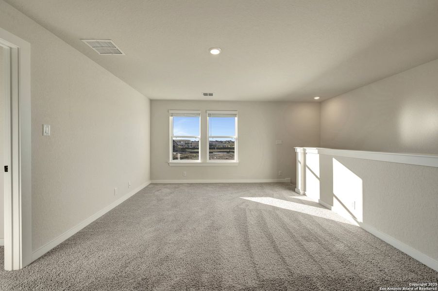 Spacious, unfurnished interior of a new home in Mayfair - Select Classic Series, New Braunfels (Image 34).