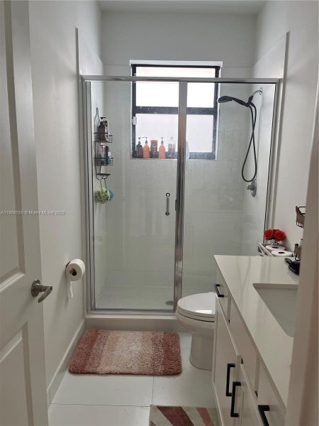 Furnished interior view inside a new home in , Miami (Image 9).