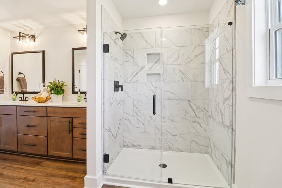 35-web-or-mls-Matthews Dr-S1504-035