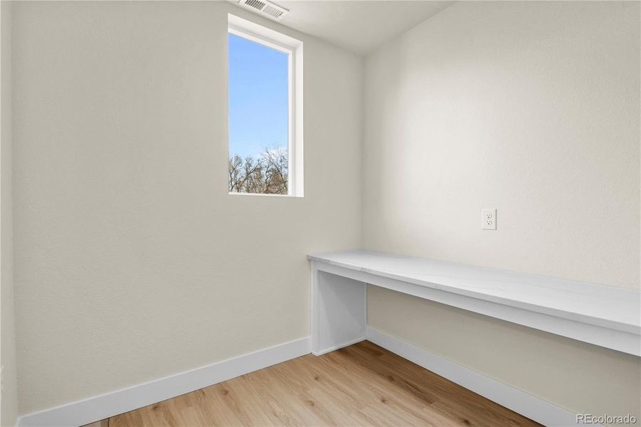 Spacious, unfurnished interior of a new home in , Colorado Springs (Image 18).