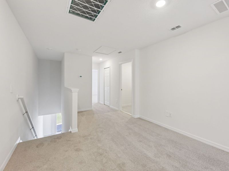 Spacious, unfurnished interior of a new home in The Meadow at Crossprairie Townes, St. Cloud (Image 9). Spacious, unfurnished interior of a new home in The Meadow at Crossprairie Townes, St. Cloud (Image 9).