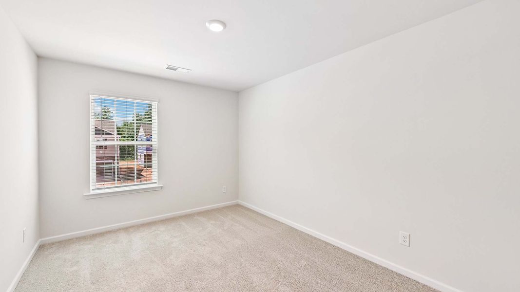 Spacious, unfurnished interior of a new home in The Hamptons at Hickory, Hickory (Image 19).