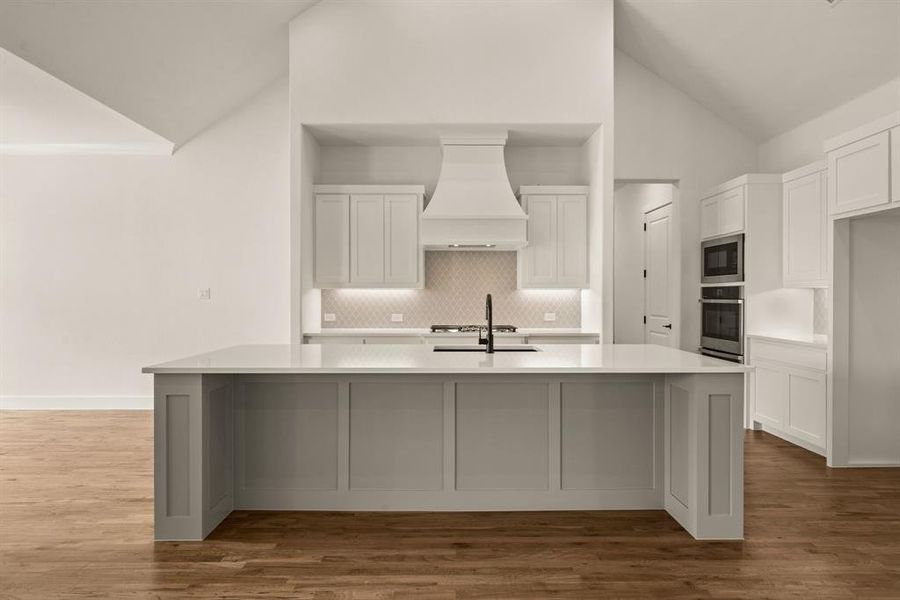 Furnished interior view inside a new home in Highland Oaks, Boyd (Image 14).