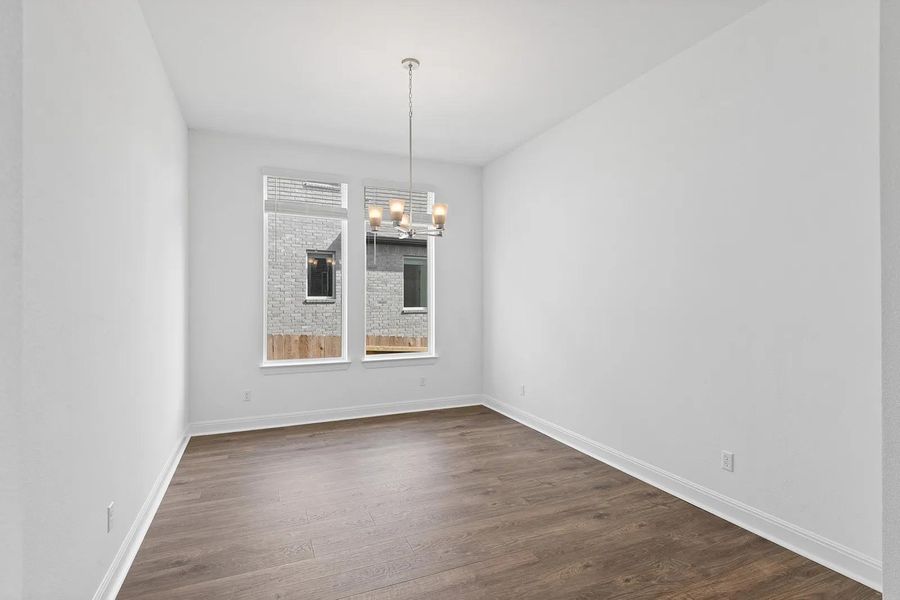 Spacious, unfurnished interior of a new home in The Colony - 50', Bastrop (Image 19).