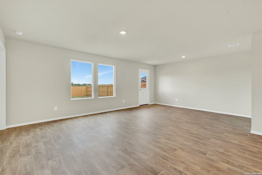 Spacious, unfurnished interior of a new home in Ladera, Luling (Image 16). Spacious, unfurnished interior of a new home in Ladera, Luling (Image 16).