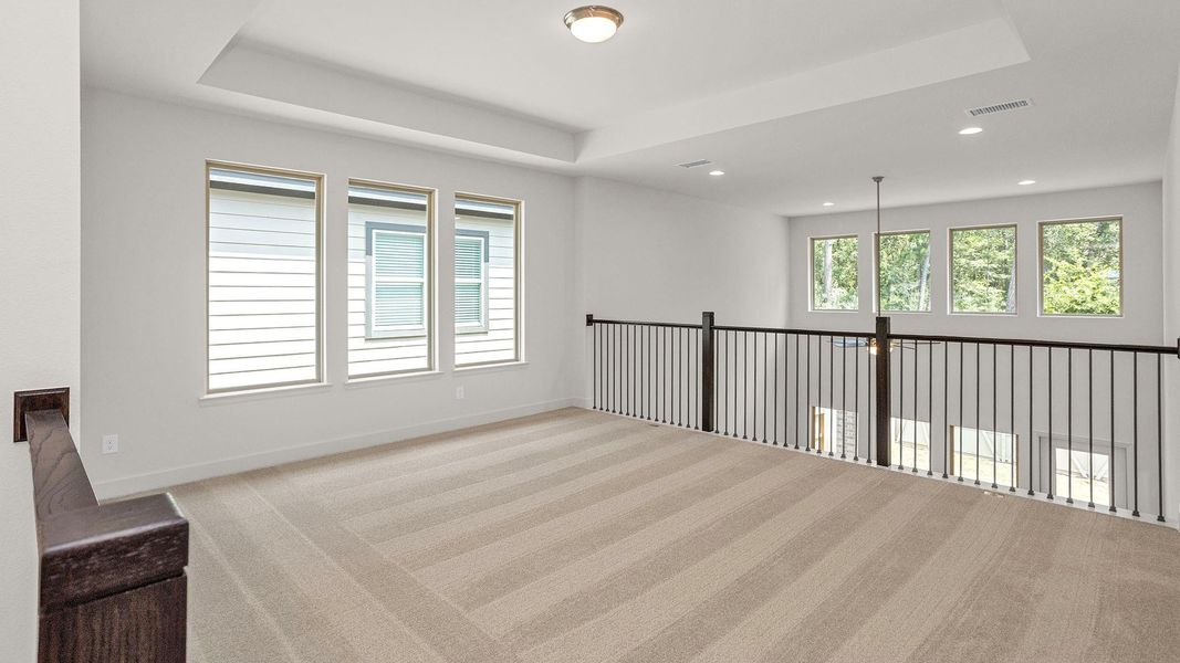 Spacious, unfurnished interior of a new home in Audubon, Magnolia (Image 9).