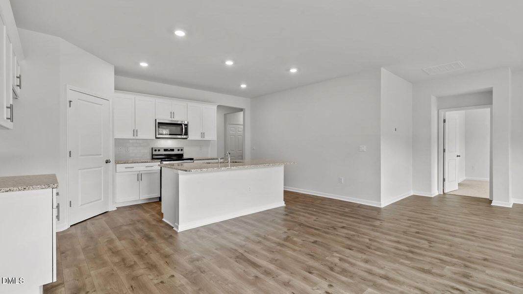 10-grazing-crop-youngsville-nc-usa-034