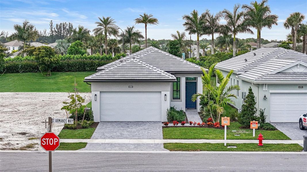 Furnished interior view inside a new home in Cresswind Palm Beach at Westlake, Westlake (Image 25). Furnished interior view inside a new home in Cresswind Palm Beach at Westlake, Westlake (Image 25).