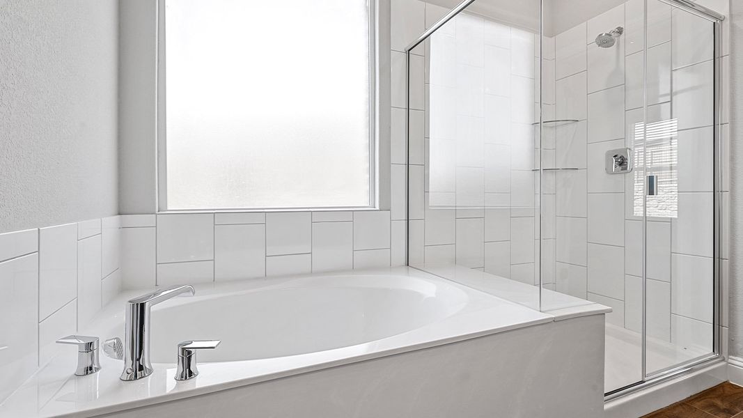 Image 42 of a home in Eagle Creek.