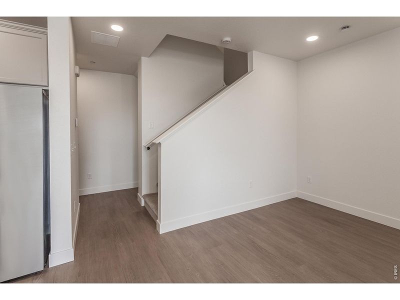 Spacious, unfurnished interior of a new home in , Timnath (Image 19).