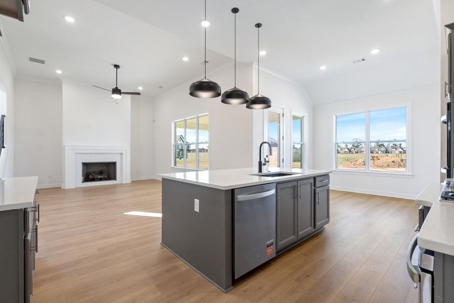 Furnished interior view inside a new home in Lockwood, Collierville (Image 7).