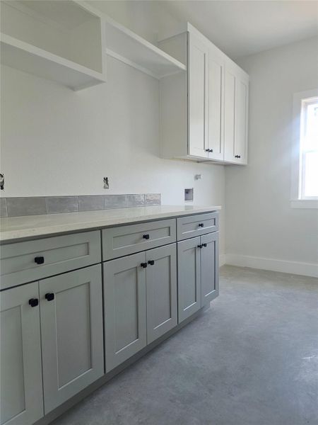 cabinet space, and washer hookup