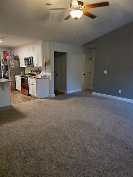 Spacious, unfurnished interior of a new home in , Winterville (Image 18).