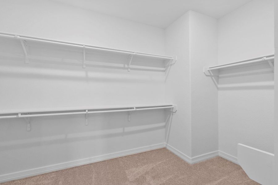 Spacious, unfurnished interior of a new home in Austin Point, Richmond (Image 20).