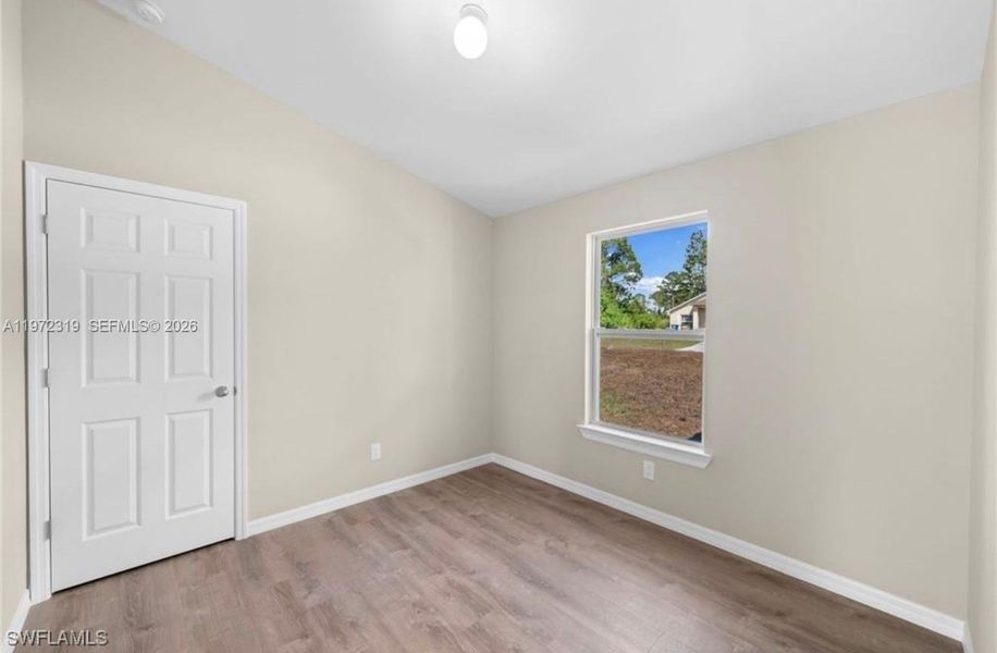 Spacious, unfurnished interior of a new home in , Lehigh Acres (Image 17).