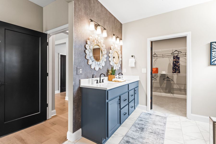 Representative furnished interior of a home built from the Maxwell by Fischer Homes in Easton Park, Dallas (Image 34).