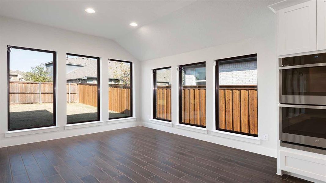 Spacious, unfurnished interior of a new home in Trinity Falls, McKinney (Image 17). Spacious, unfurnished interior of a new home in Trinity Falls, McKinney (Image 17).