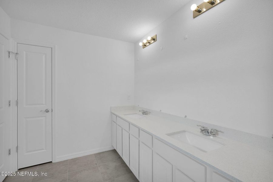 Furnished interior view inside a new home in Wells Landing, Jacksonville (Image 5).