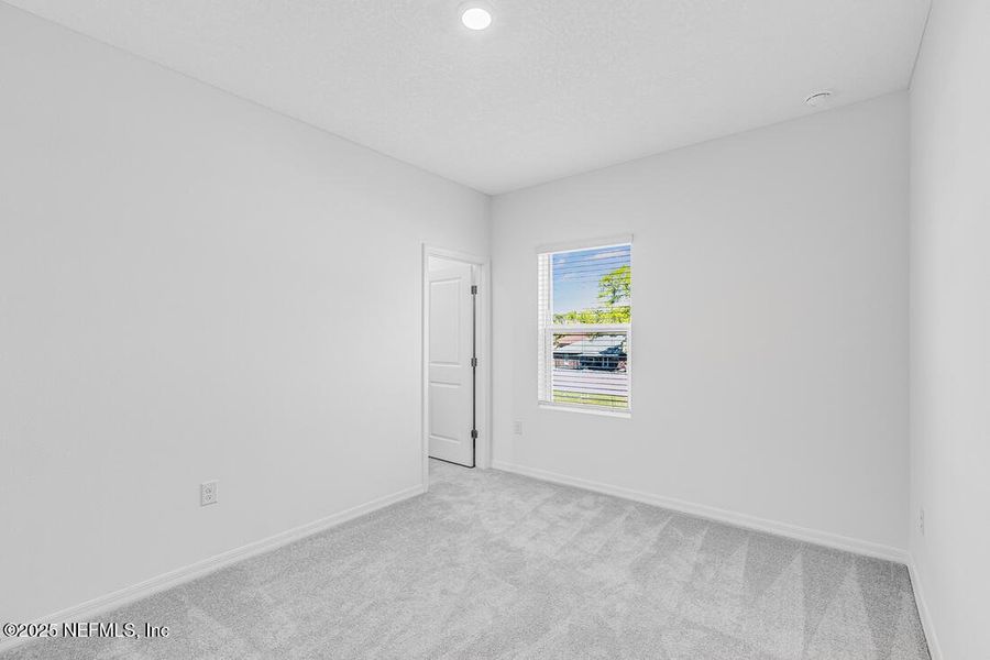 Spacious, unfurnished interior of a new home in Sabal Terrace, Jacksonville (Image 20). Spacious, unfurnished interior of a new home in Sabal Terrace, Jacksonville (Image 20).