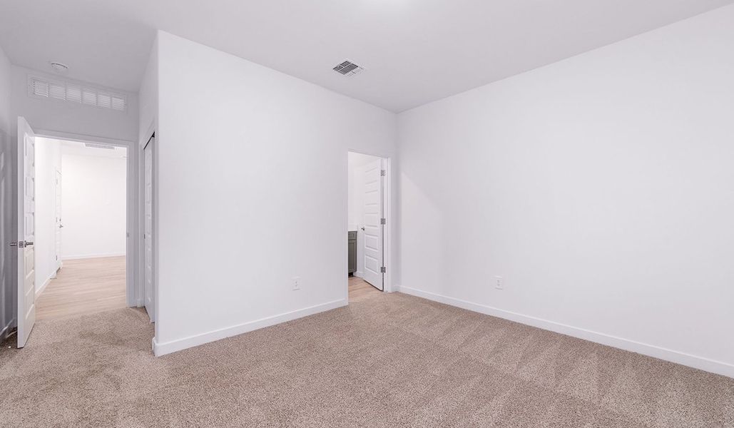 Spacious, unfurnished interior of a new home in Saguaro Bloom, Marana (Image 21). Spacious, unfurnished interior of a new home in Saguaro Bloom, Marana (Image 21).