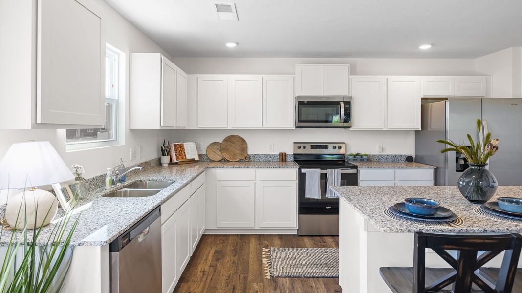 Representative furnished interior of a home built from the Hanover by D.R. Horton in Price's Crossing, LaFayette (Image 11). Representative furnished interior of a home built from the Hanover by D.R. Horton in Price's Crossing, LaFayette (Image 11).
