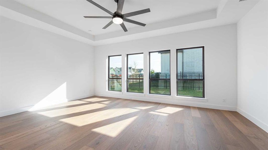 Spacious, unfurnished interior of a new home in Fields 60', Frisco (Image 19). Spacious, unfurnished interior of a new home in Fields 60', Frisco (Image 19).