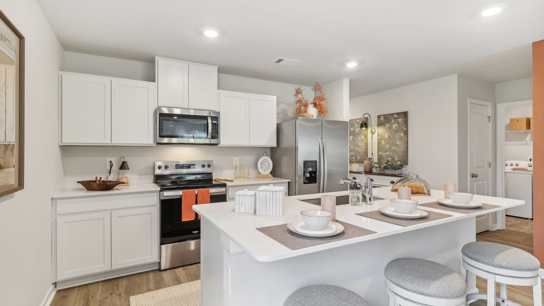 Furnished interior view inside a new home in Saddle Trace, Lewisburg (Image 11).