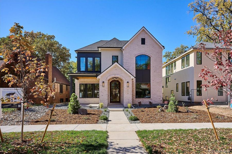 Image 34 of a home in .