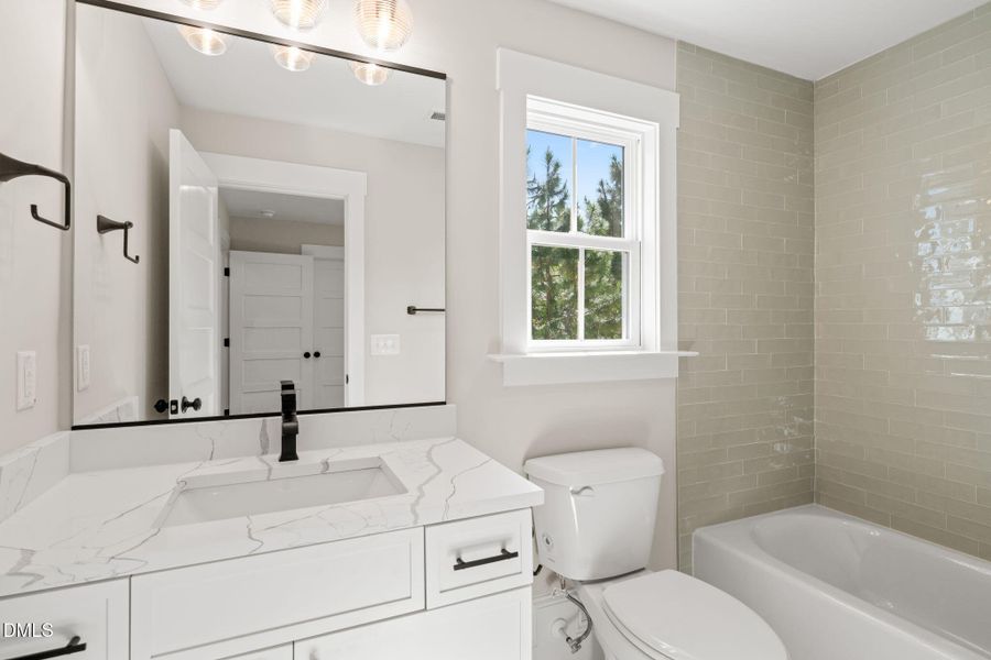 39-web-or-mls-untitled-37