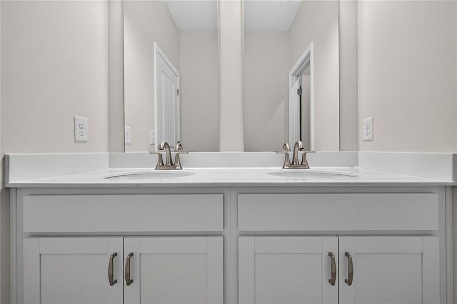 Close-up of interior finishes inside a home in Southbend, Rome (Image 18).