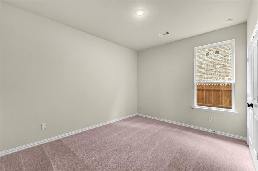 Spacious, unfurnished interior of a new home in Morningstar, Aledo (Image 24).