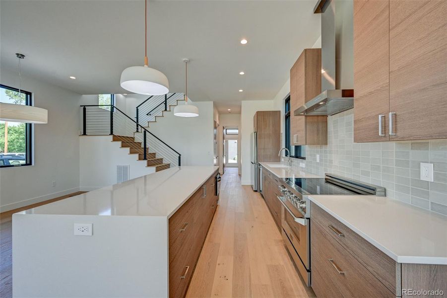 Furnished interior view inside a new home in , Buena Vista (Image 4).