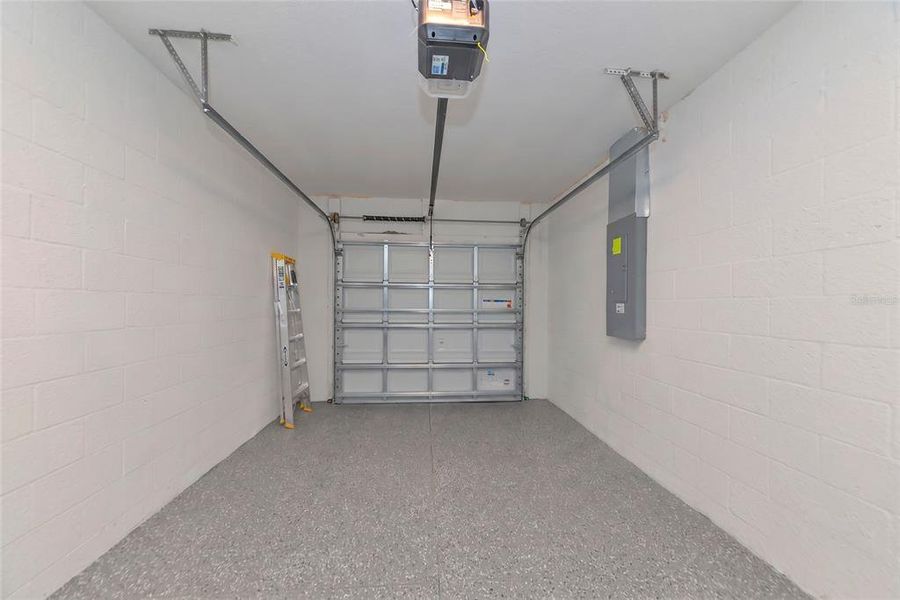 Spacious, unfurnished interior of a new home in , Bradenton (Image 21). Spacious, unfurnished interior of a new home in , Bradenton (Image 21).