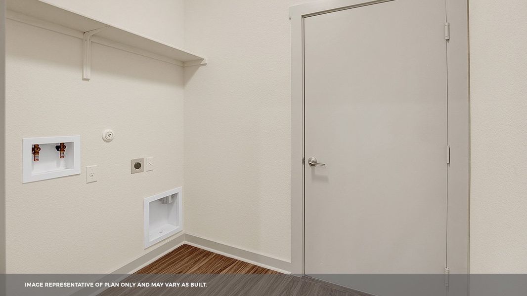 Spacious, unfurnished interior of a new home in Frontier, Mustang Ridge (Image 14). Spacious, unfurnished interior of a new home in Frontier, Mustang Ridge (Image 14).