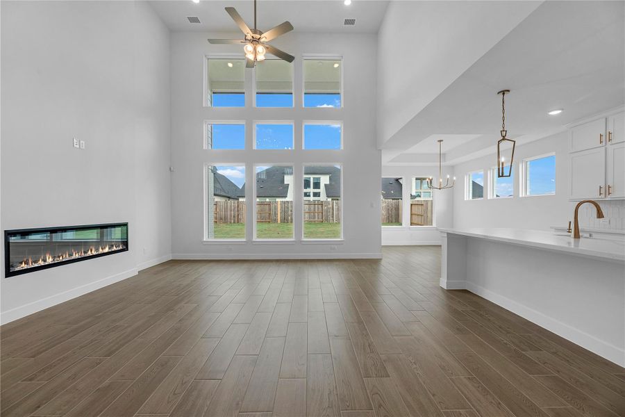 Spacious, unfurnished interior of a new home in Brookewater, Rosenberg (Image 11). Spacious, unfurnished interior of a new home in Brookewater, Rosenberg (Image 11).