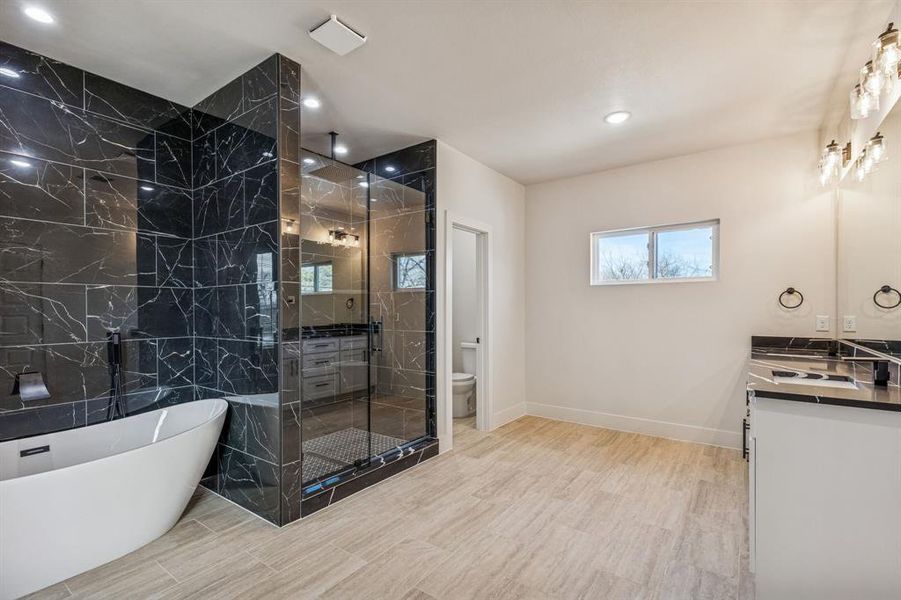 Furnished interior view inside a new home in , Dallas (Image 13). Furnished interior view inside a new home in , Dallas (Image 13).