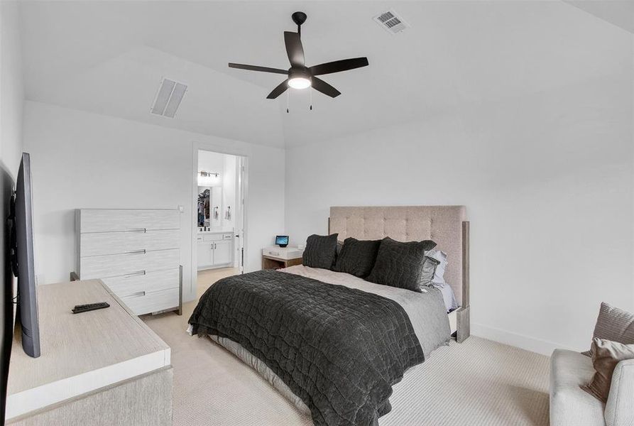 Furnished interior view inside a new home in Ten Mile Creek, Celina (Image 15).