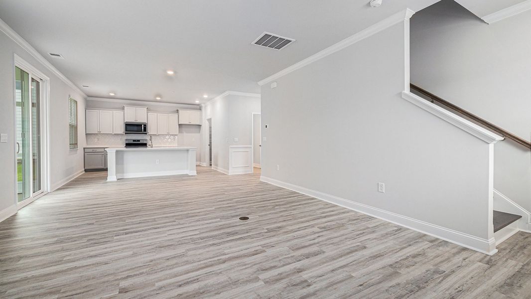 Spacious, unfurnished interior of a new home in Chapman Village, Conway (Image 14).