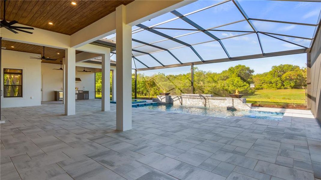 Exterior details and patio area of a home in , Sorrento (Image 33).