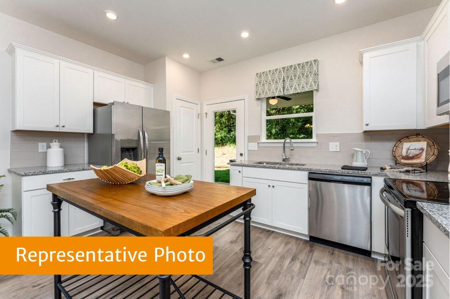 Image 9 of a home in Country Club Village. Image 9 of a home in Country Club Village.