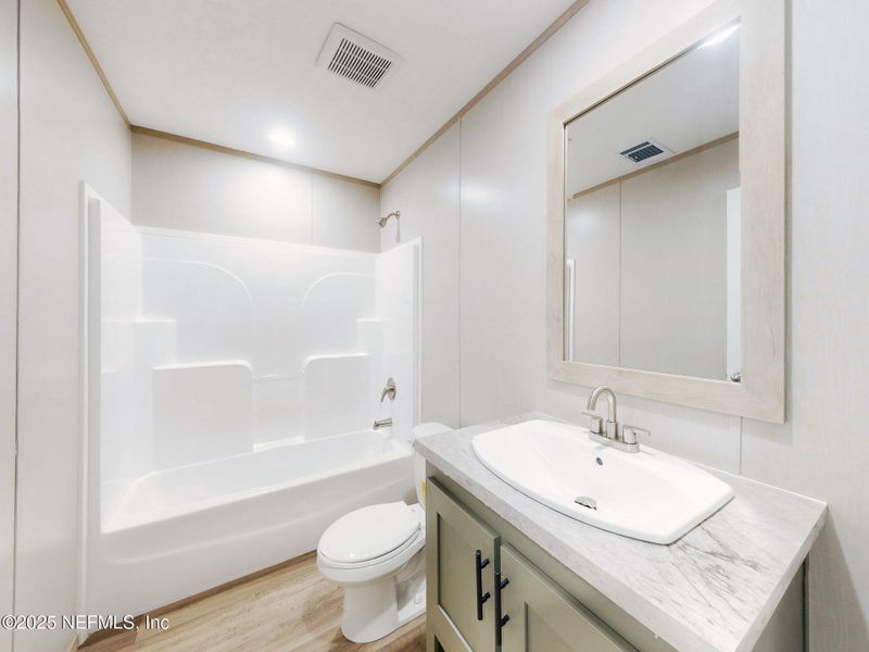 Furnished interior view inside a new home in , Keystone Heights (Image 4).